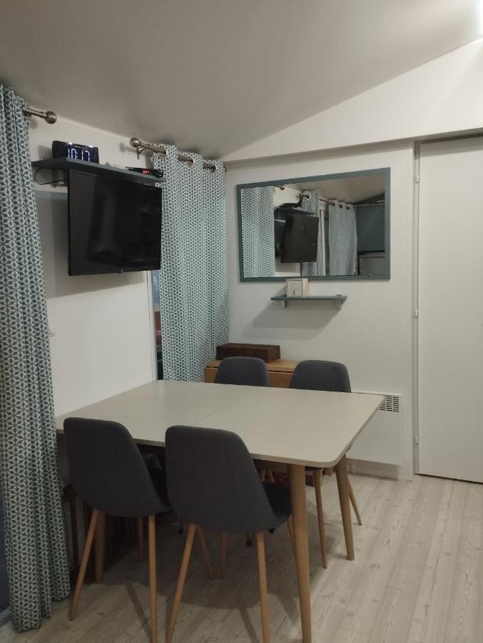 Mobil-Home Tout Confort A 300M De L'Ocean Saint-Brévin-les-Pins Exteriör bild