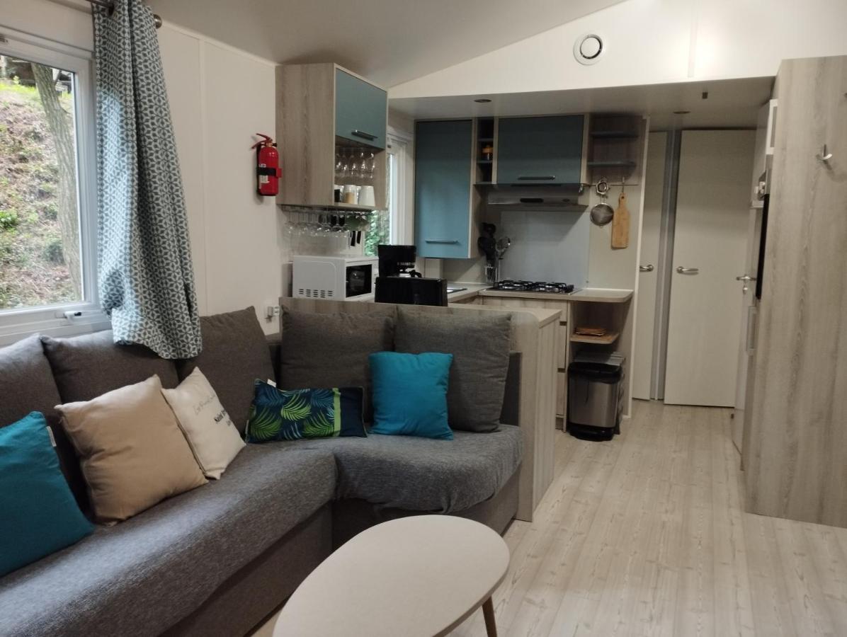 Mobil-Home Tout Confort A 300M De L'Ocean Saint-Brévin-les-Pins Exteriör bild